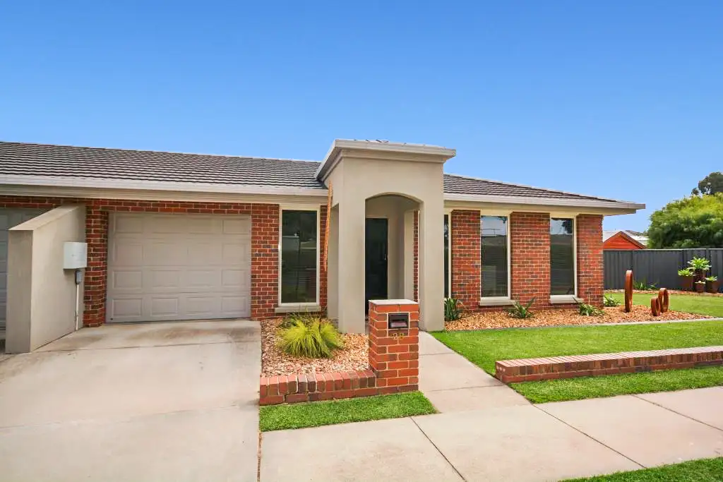 Main view of Homely unit listing, 2B Colquhoun St, Stawell VIC 3380