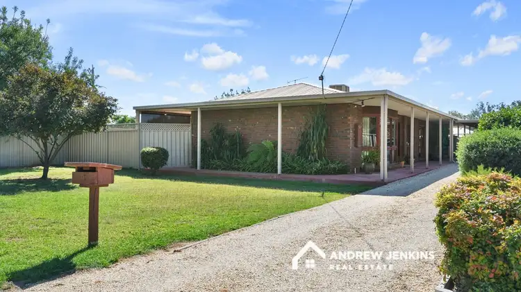 4 Karook St, Cobram VIC 3644