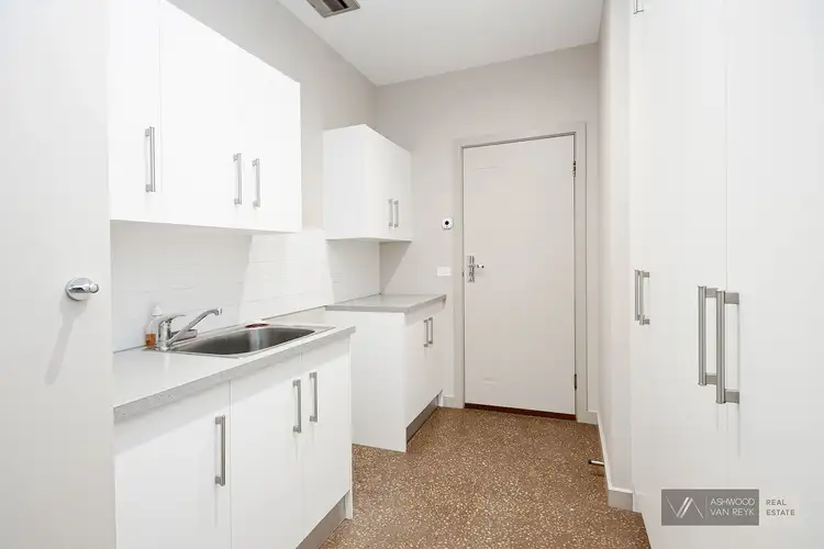 Fifth view of Homely house listing, 22 Kooralbyn Ct, Eastwood VIC 3875