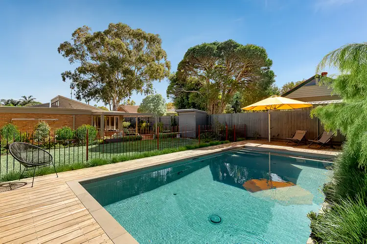 1 Kyarra St, Hampton VIC 3188