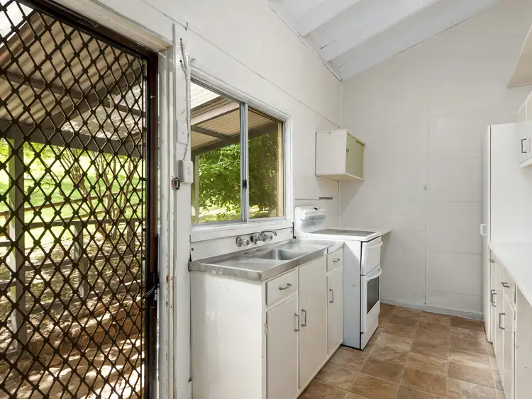 Seventh view of Homely house listing, 528 Wollombi Rd, St Albans NSW 2775