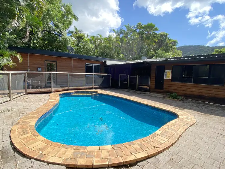 12 Turnbridge St, Nelly Bay QLD 4819