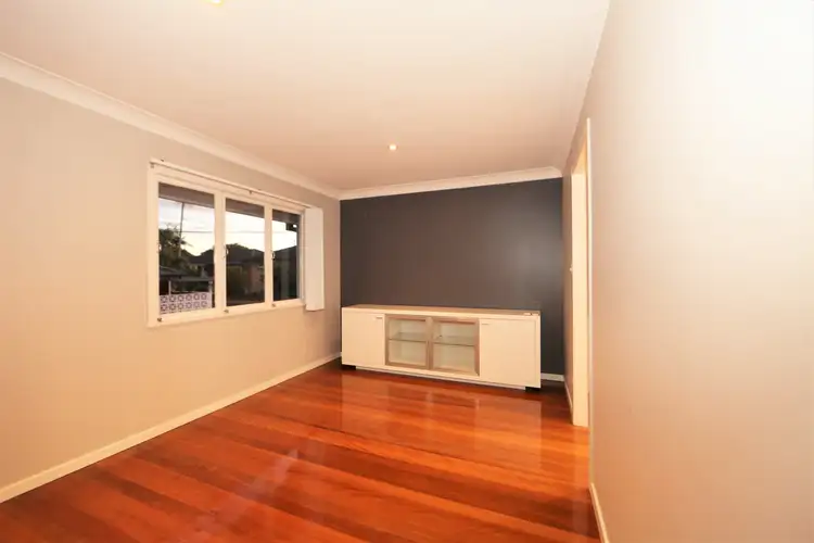 Fifth view of Homely house listing, 28 Cresthaven Drive, Mansfield QLD 4122