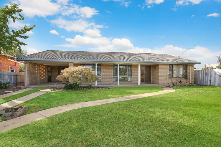 26 South St, Henty NSW 2658