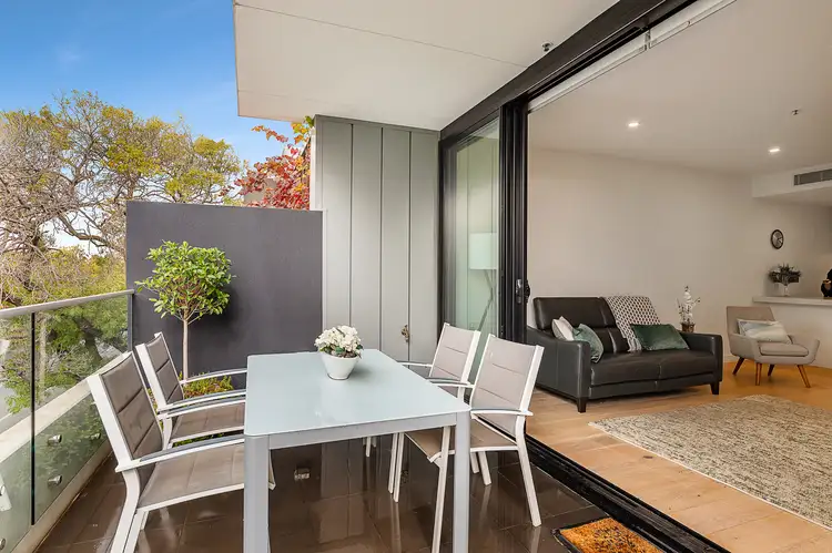 Unit 206/2 Well St, Brighton VIC 3186