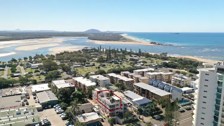 Unit 10/12 Memorial Ave, Maroochydore QLD 4558