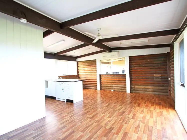 Third view of Homely semi-detached listing, BUNKHOUSE/135 Windermere Rd, Lochinvar NSW 2321