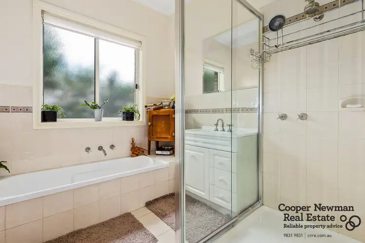 Sixth view of Homely house listing, 1/27 Quaintance Street, Mount Waverley VIC 3149