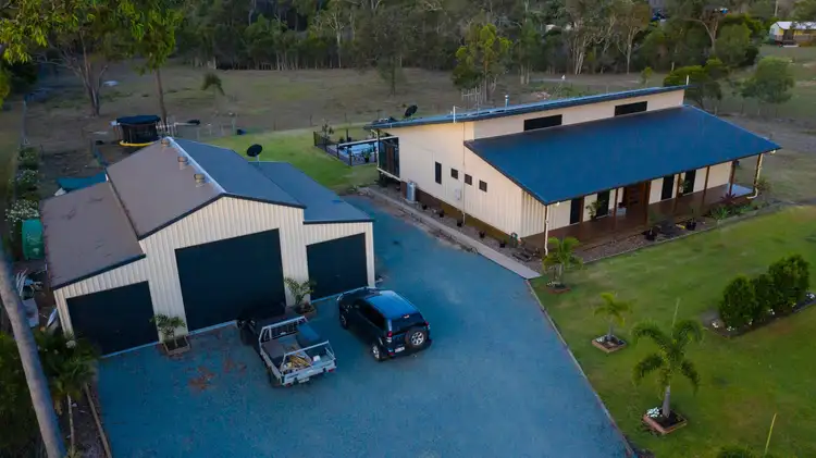 9 Dunmall Drive, Oakhurst QLD 4650