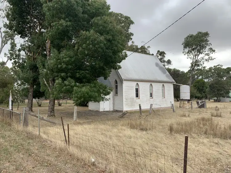3510 Casterton Apsley Road, Dergholm VIC 3312
