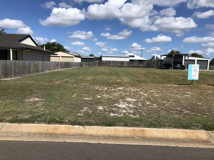 4 Sunset Ave, Woodgate QLD 4660