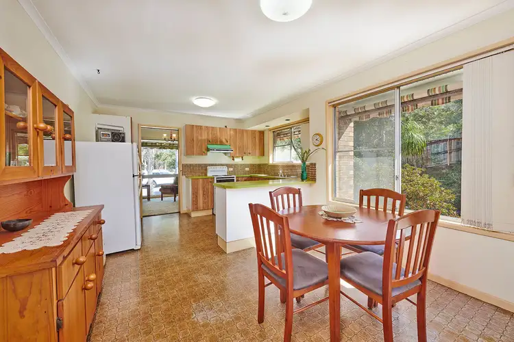 Sixth view of Homely house listing, 2 Binya Pl, Ocean Shores NSW 2483