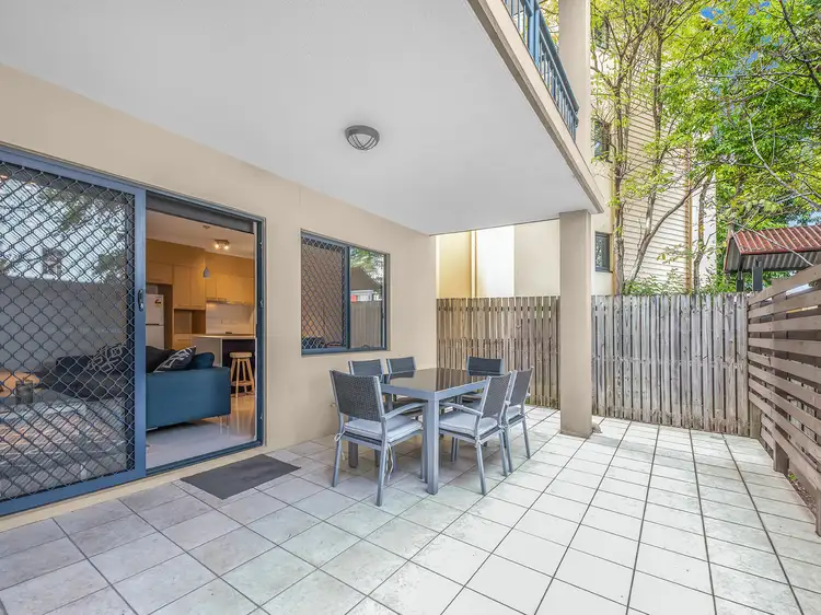 Second view of Homely unit listing, Unit 2/317 Boundary St, Spring Hill QLD 4000