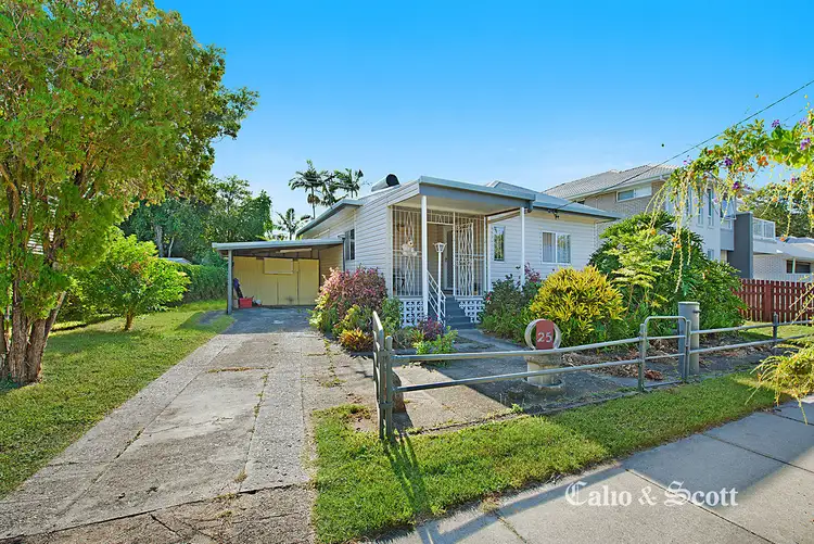25 Queens Pde, Brighton QLD 4017
