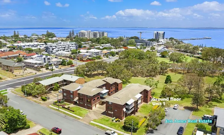 1/2A View Street, Woody Point QLD 4019