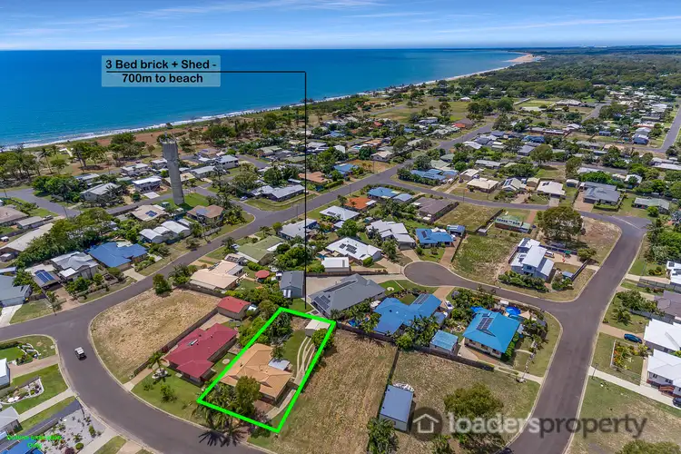 18 Alexander Dr, Moore Park Beach QLD 4670