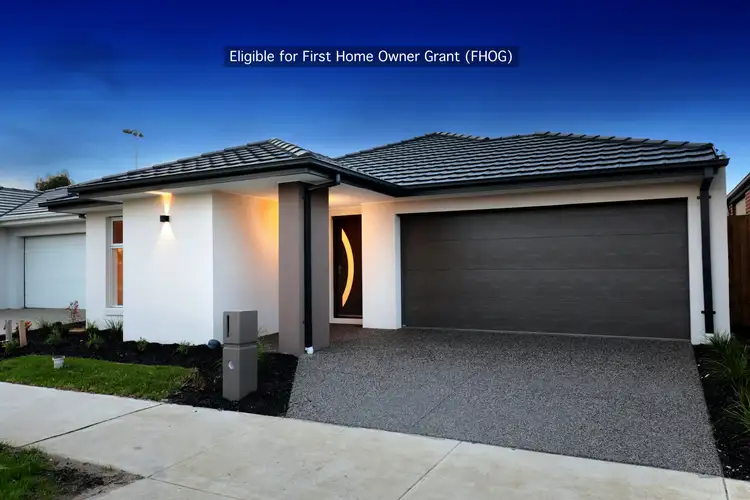 Second view of Homely house listing, 3 Athletic Circuit, Clyde VIC 3978