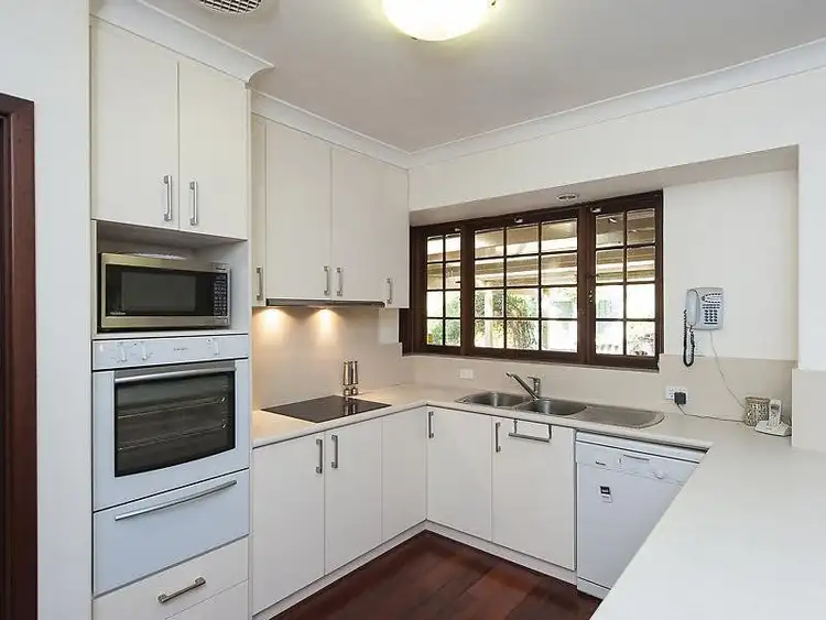 Seventh view of Homely house listing, 2 Solly Court, Bull Creek WA 6149