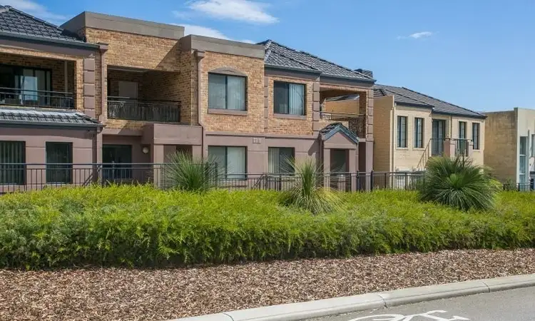 Unit 11/9 Lakeside Drive, Joondalup WA 6027