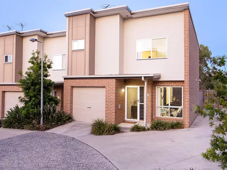 13/39 River Road, Bundamba QLD 4304