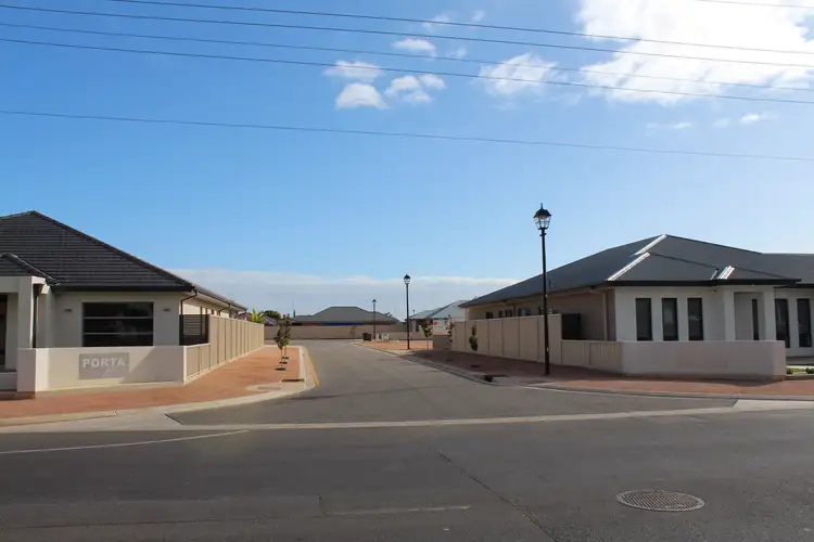 4 Porta Place, Port Pirie SA 5540