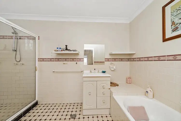 Seventh view of Homely house listing, 4 Shepherd St, Goulburn NSW 2580