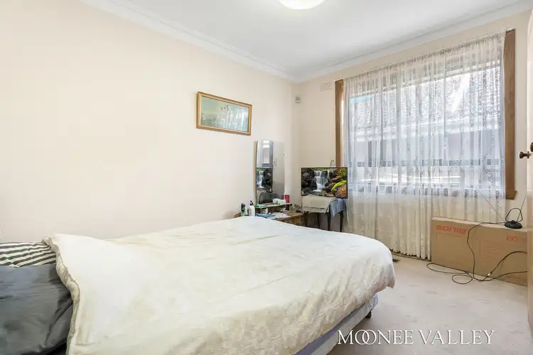 Sixth view of Homely house listing, 3 Chaumont Drive, Avondale Heights VIC 3034