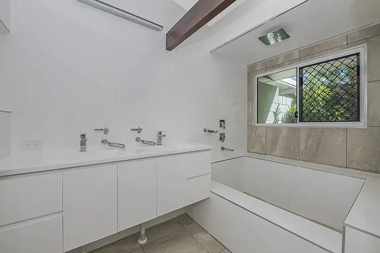 Fifth view of Homely house listing, 30 Peter St, Kelso QLD 4815