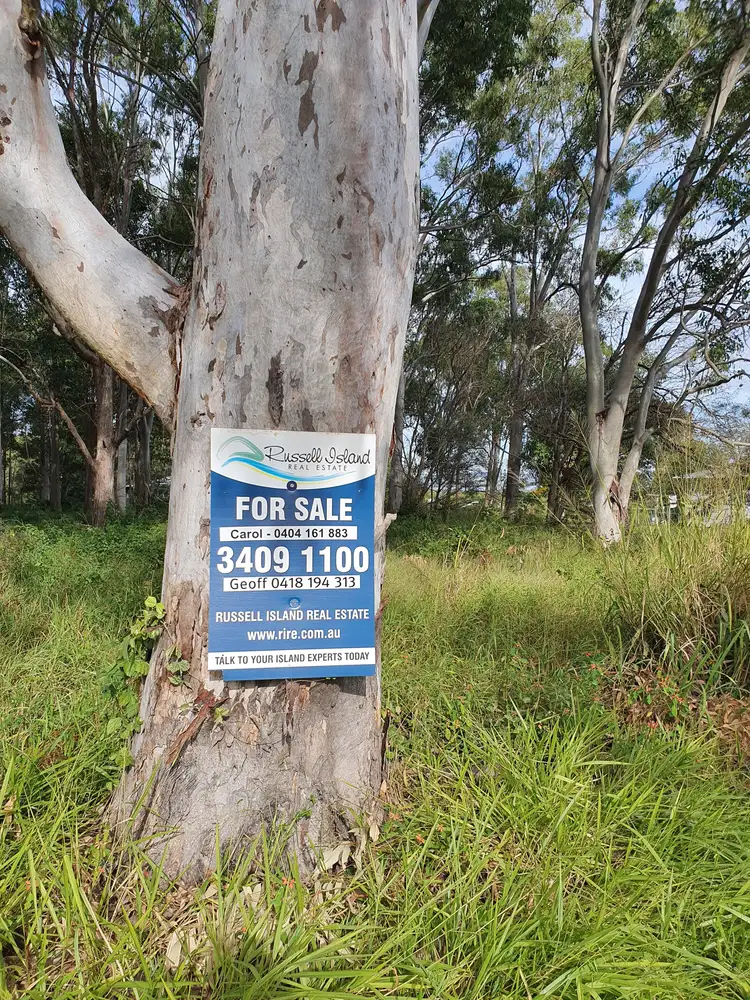 26 GILCREST, Russell Island QLD 4184