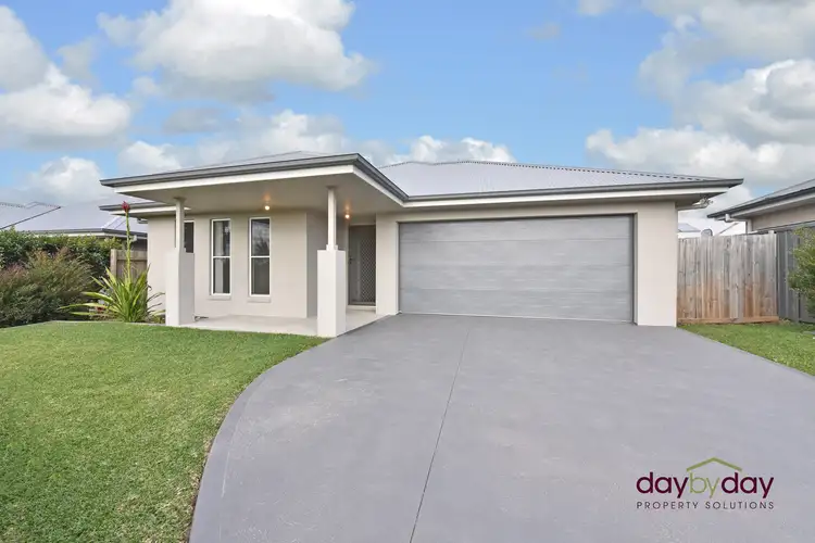 38 Bulbul Cres, Fletcher NSW 2287
