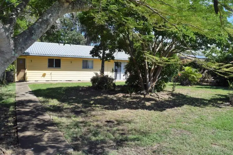 41 Shell St, Burnett Heads QLD 4670