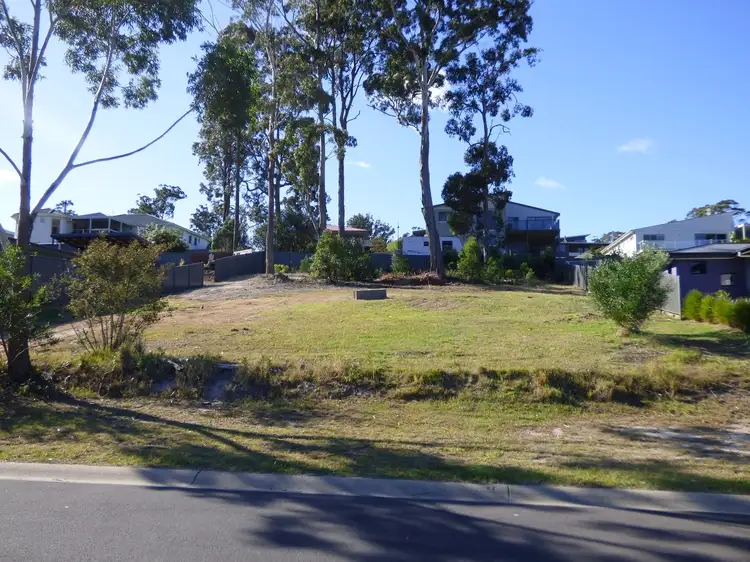 25 Marlin Ave, Eden NSW 2551