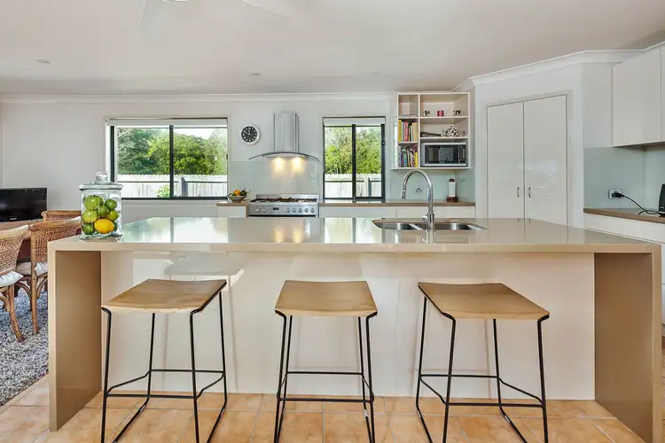 18 Tuckeroo Ave, Mullumbimby NSW 2482