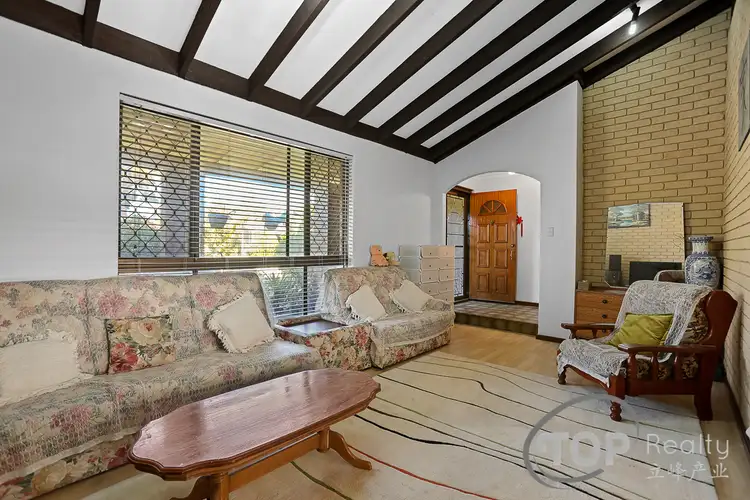 Second view of Homely house listing, 17 Riding Way, Bull Creek WA 6149
