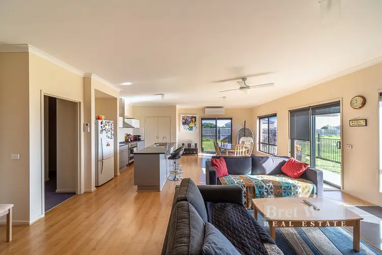 Fifth view of Homely house listing, 6 Basstian Ct, Eagle Point VIC 3878