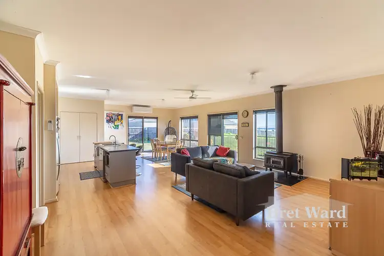 Sixth view of Homely house listing, 6 Basstian Ct, Eagle Point VIC 3878