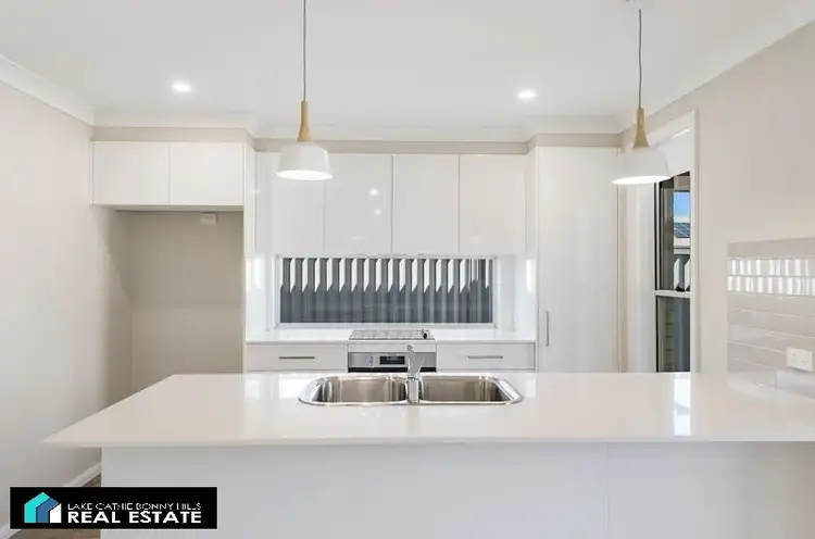 Fourth view of Homely villa listing, 19A Whiting Way, Lake Cathie NSW 2445