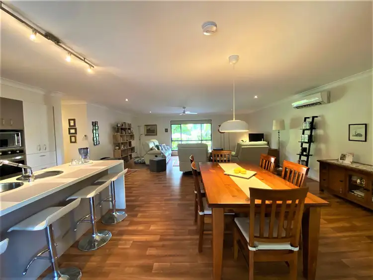 Sixth view of Homely house listing, 10 Baracoota St, Macleay Island QLD 4184