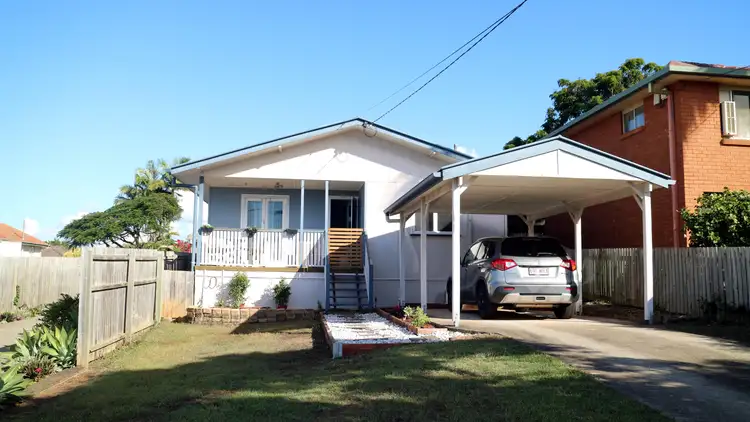 31 Deans Street, Clontarf QLD 4019