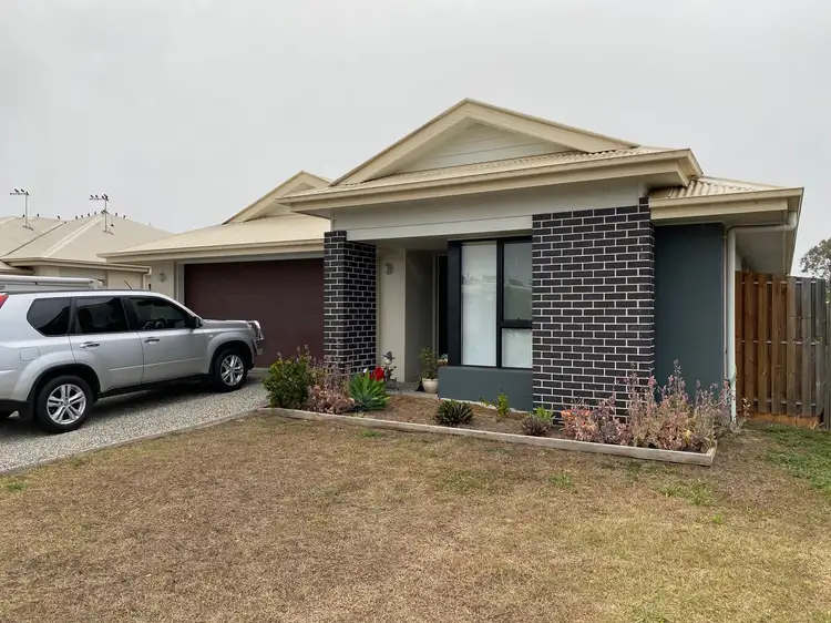 27 Monarch St, Rosewood QLD 4340