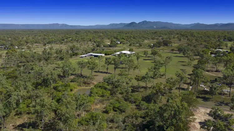 10 Haynes Rd, Jensen QLD 4818
