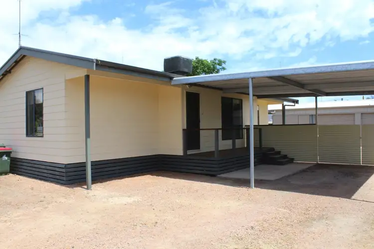 16 Burt Street