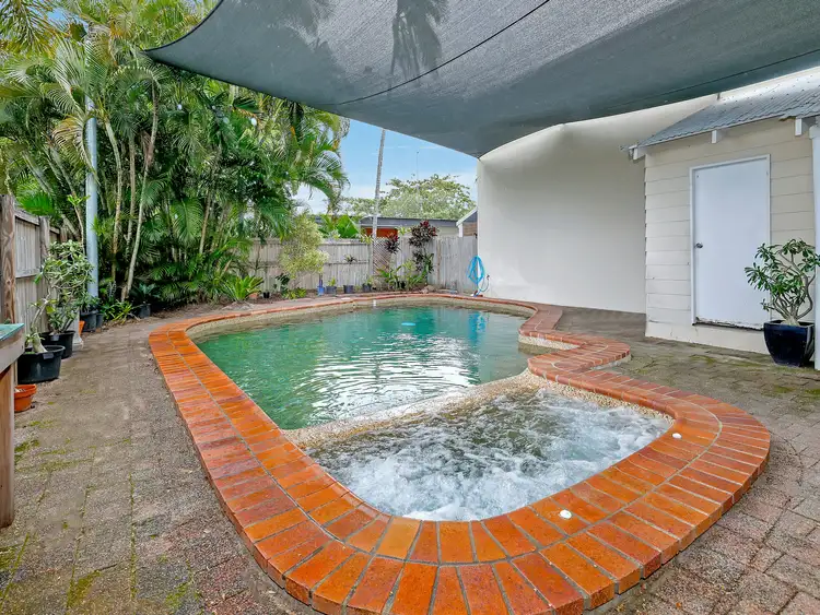 Unit 7/21-23 Fairweather St, Yorkeys Knob QLD 4878