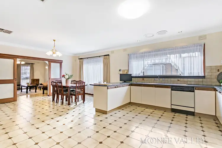 Fourth view of Homely house listing, 8 Sydney Street, Avondale Heights VIC 3034