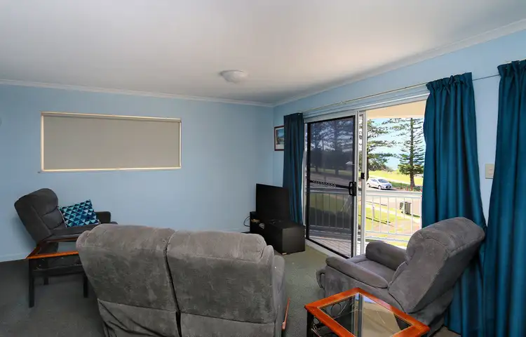 Sixth view of Homely unit listing, Unit 4/91 Esplanade, Bargara QLD 4670