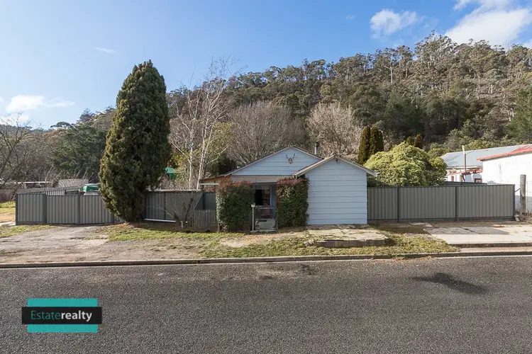 54 Foxlow St, Captains Flat NSW 2623
