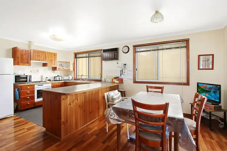 Fourth view of Homely house listing, 8 Barree St, Tallangatta VIC 3700