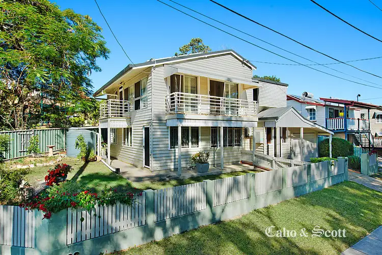 27 Keogh Street, Sandgate QLD 4017