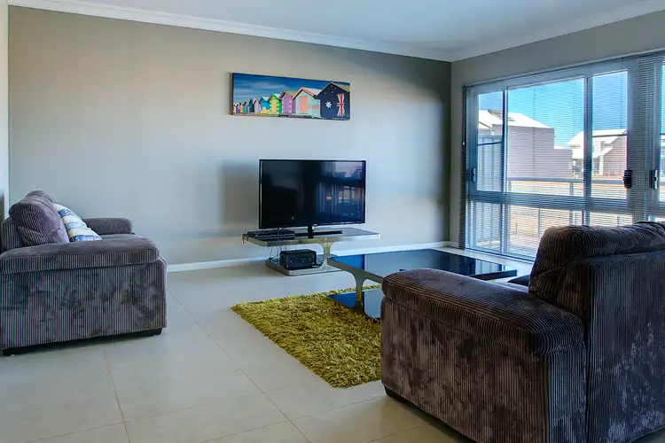 Seventh view of Homely townhouse listing, 8 Bluefin Cove, Exmouth WA 6707