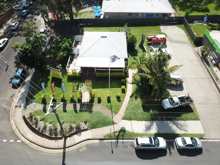 40 Bay Dr, Russell Island QLD 4184